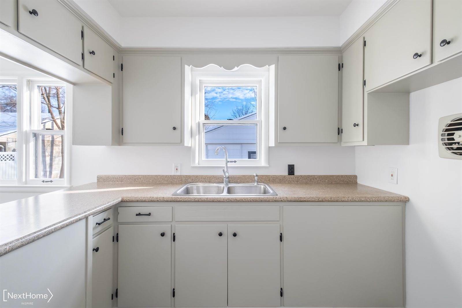 3117 Yale Street, Flint, MI 48503