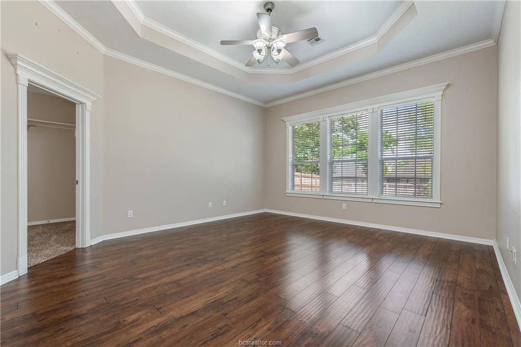 305 Stoney Hills Court, College Station, TX 77845