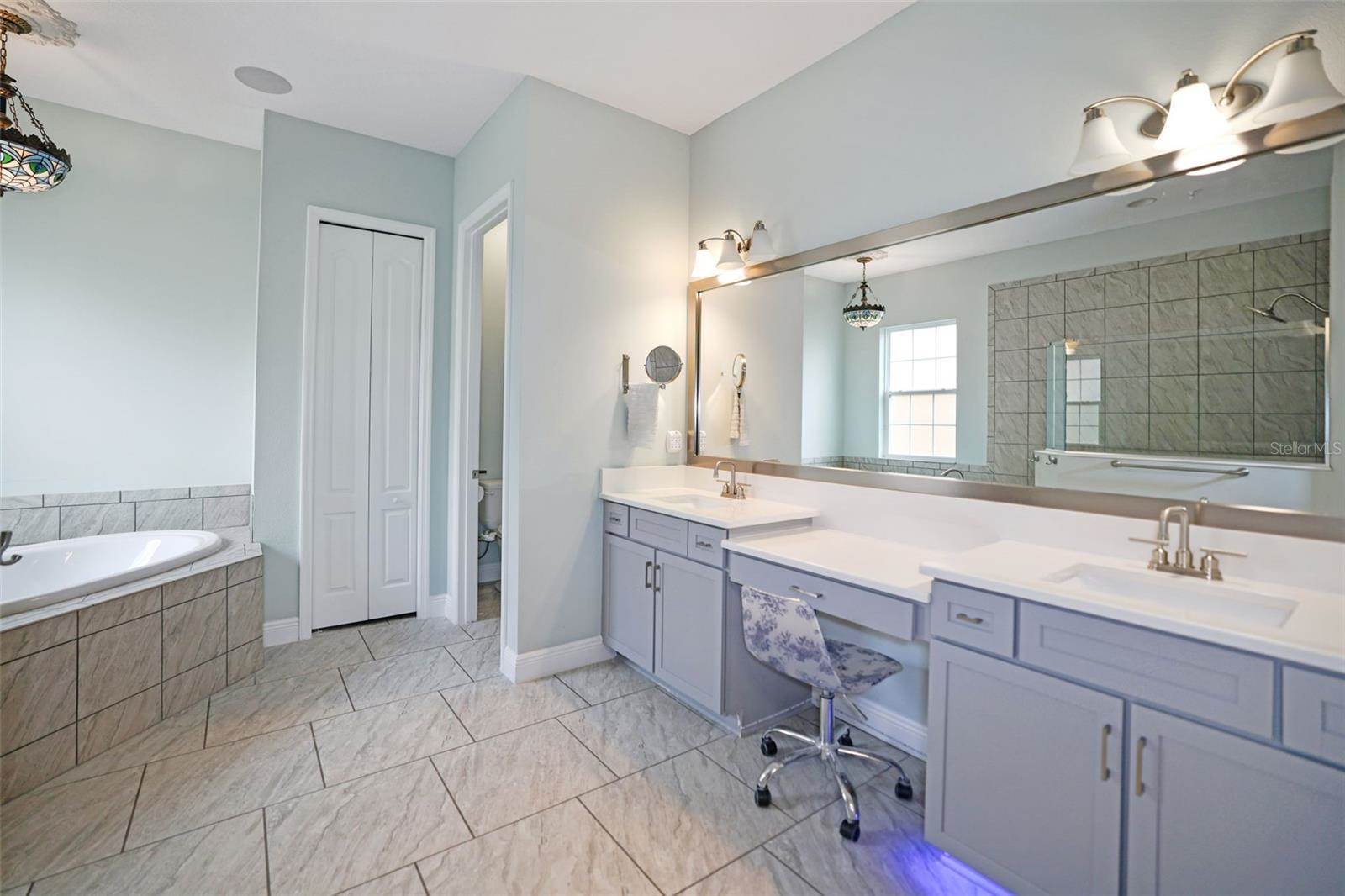 11910 Climbing Fern Avenue, Riverview, FL 33579