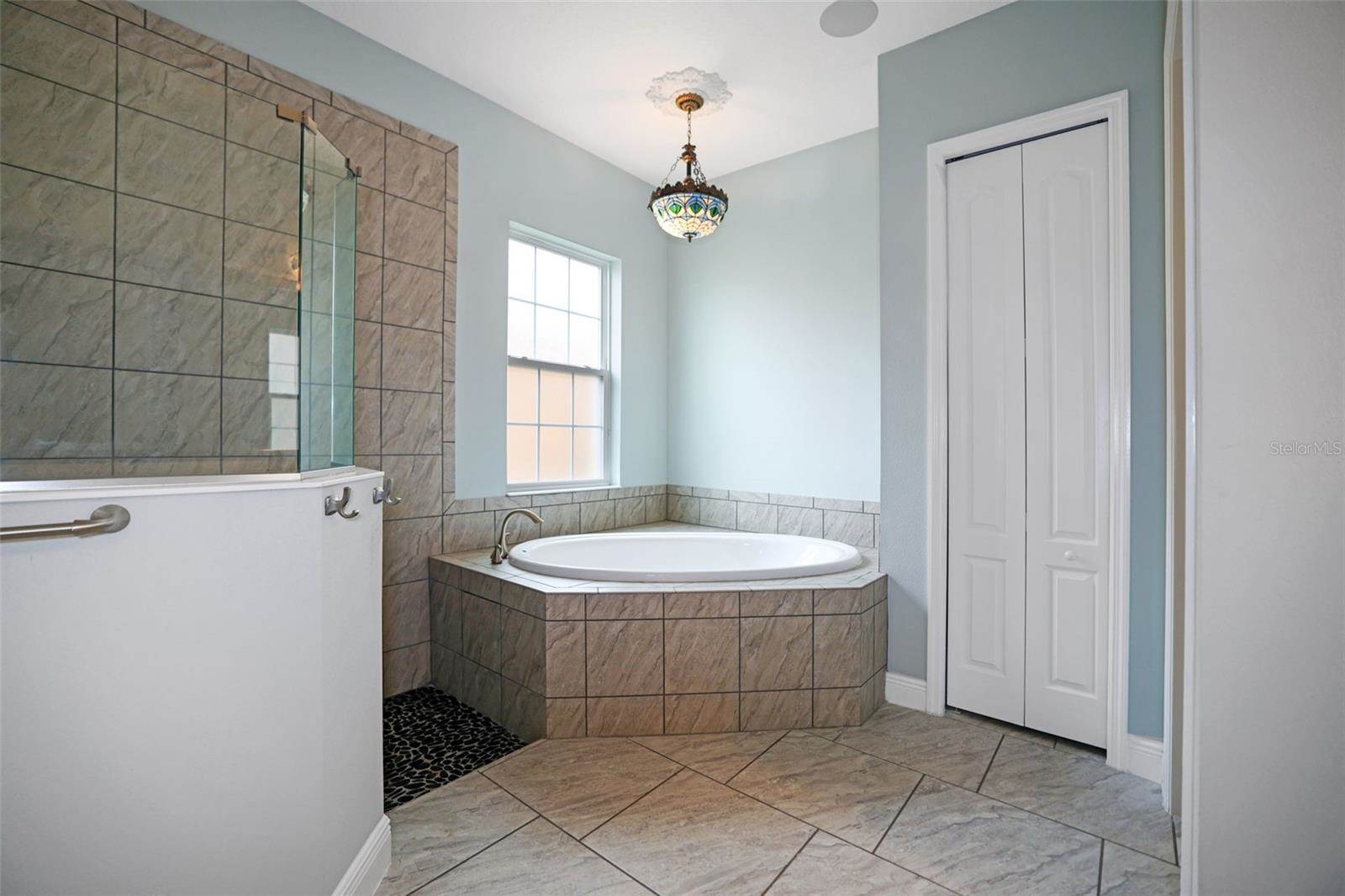 11910 Climbing Fern Avenue, Riverview, FL 33579