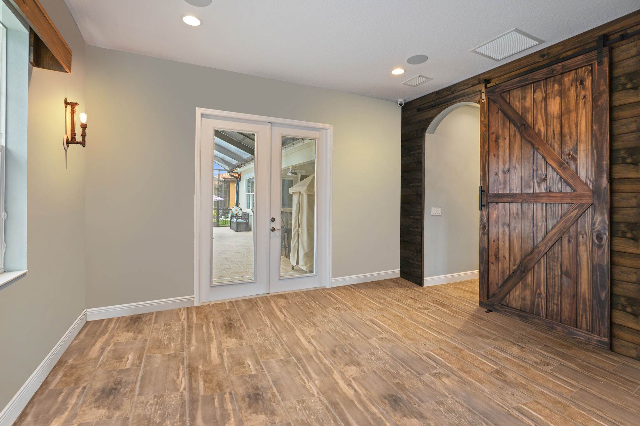 11910 Climbing Fern Avenue, Riverview, FL 33579