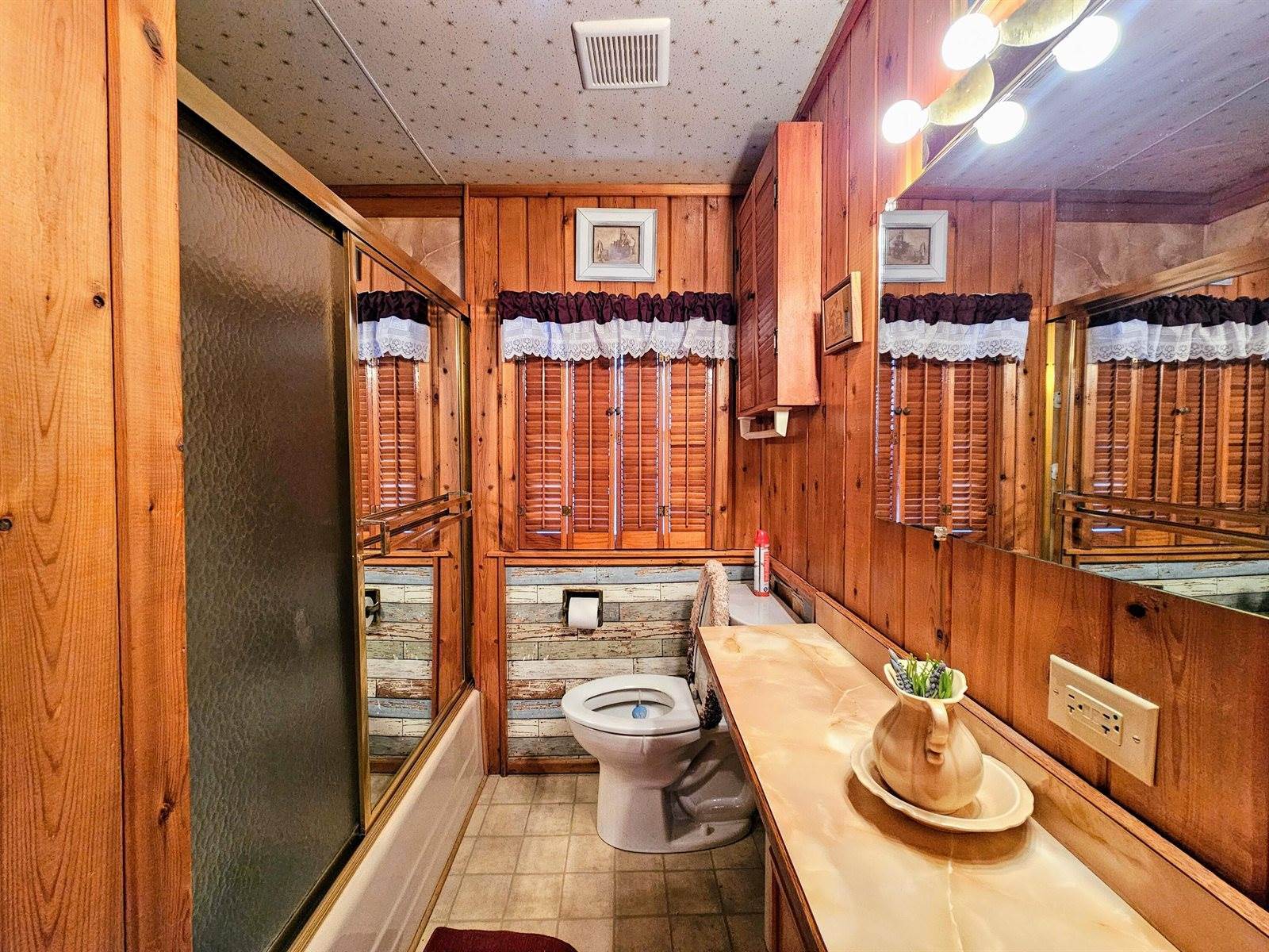 17 Wilson Street, Old Town, ME 04468