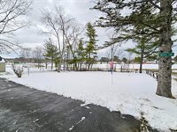 17 Wilson Street, Old Town, ME 04468