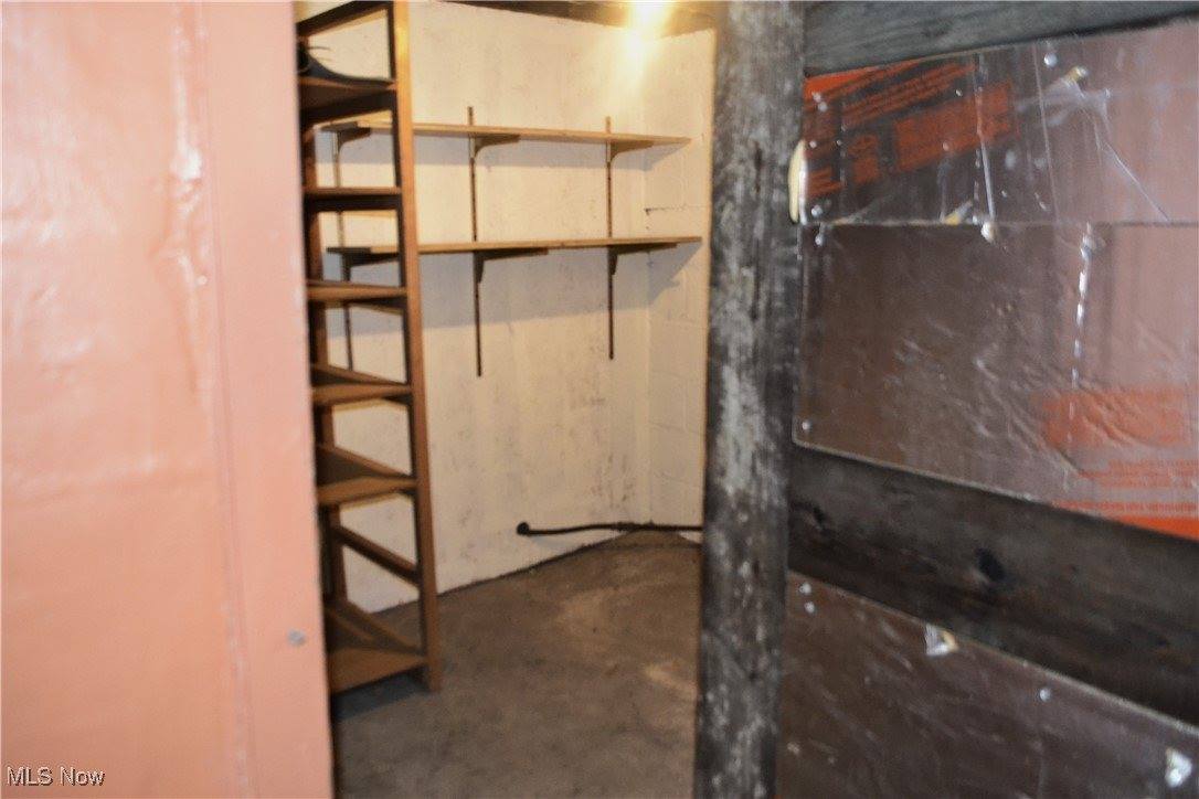 470 North Bon Air Avenue, Youngstown, OH 44509