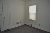 470 North Bon Air Avenue, Youngstown, OH 44509