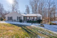 2815 Caraway Lane, Winston-Salem, NC 27103