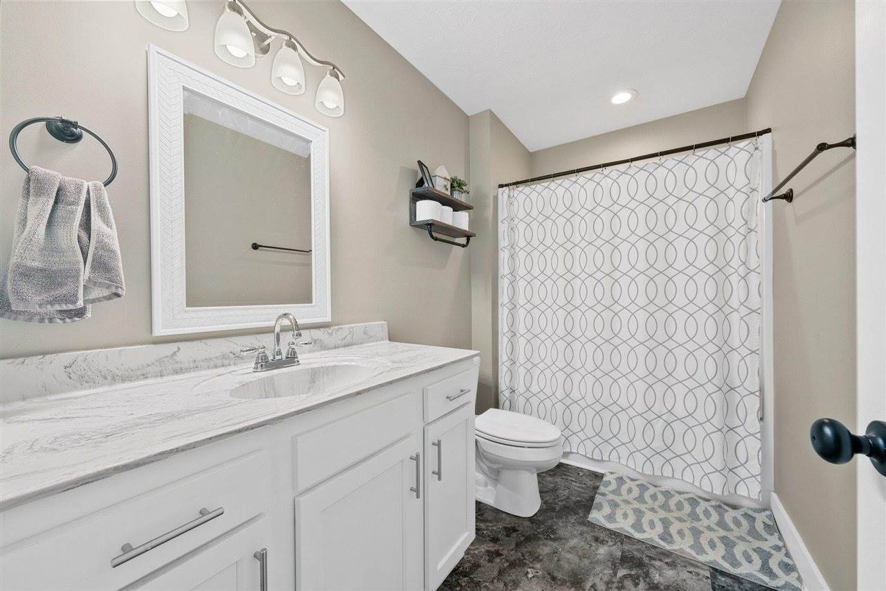 2400 Richardsville Road, Bowling Green, KY 42101