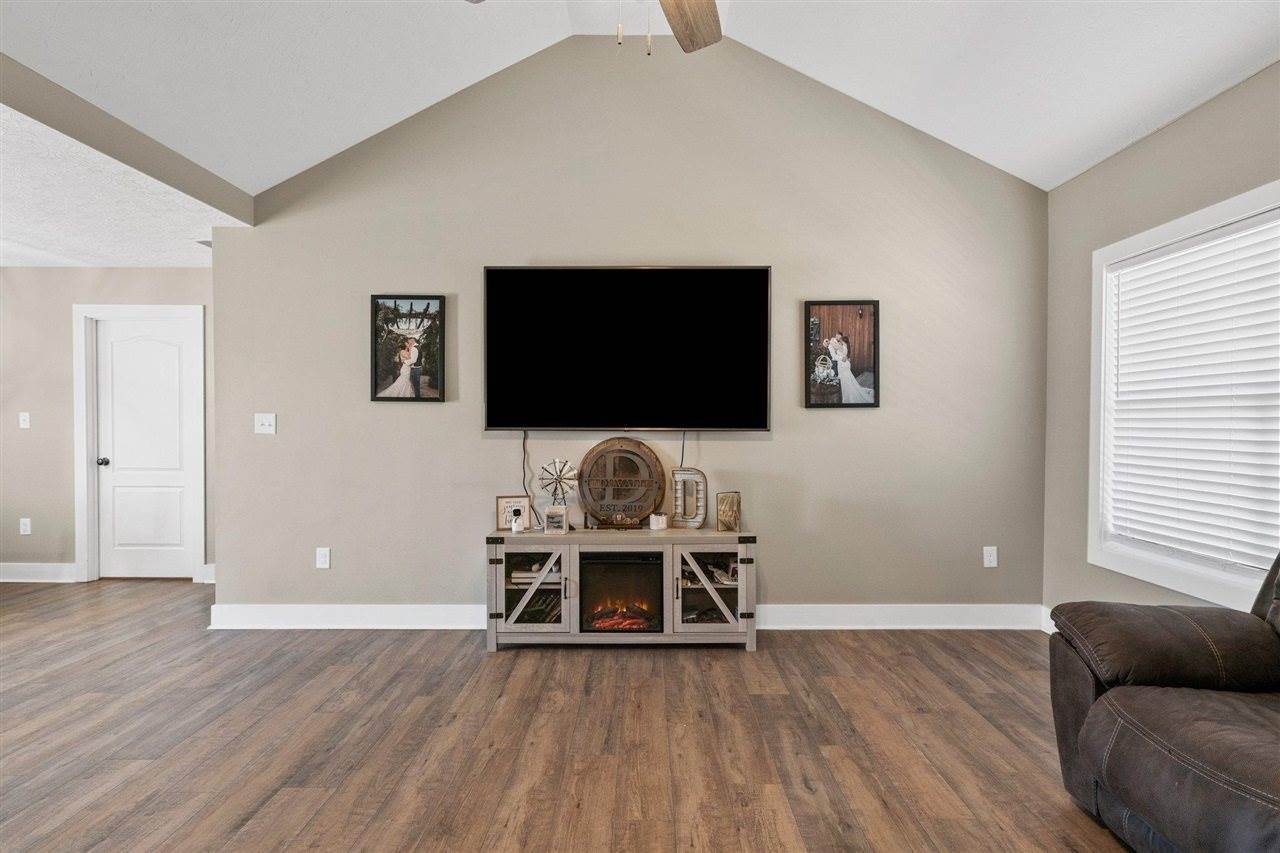 2400 Richardsville Road, Bowling Green, KY 42101