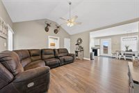 2400 Richardsville Road, Bowling Green, KY 42101