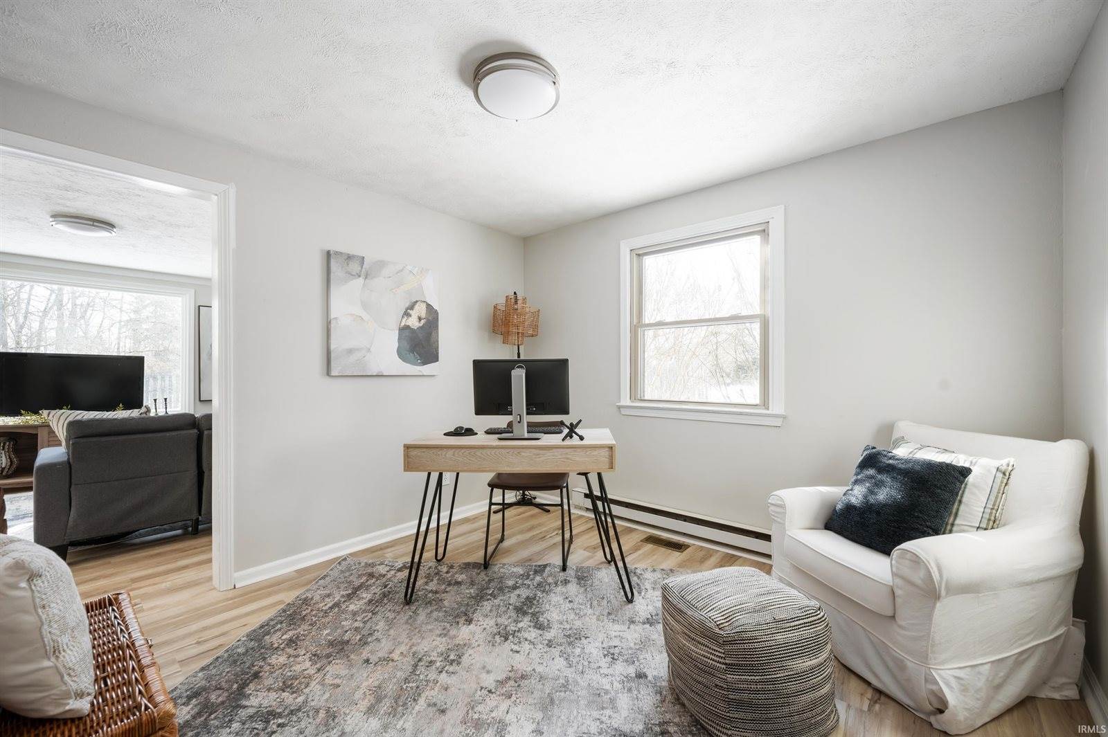 4049 E 900 N, Alexandria, IN 46001