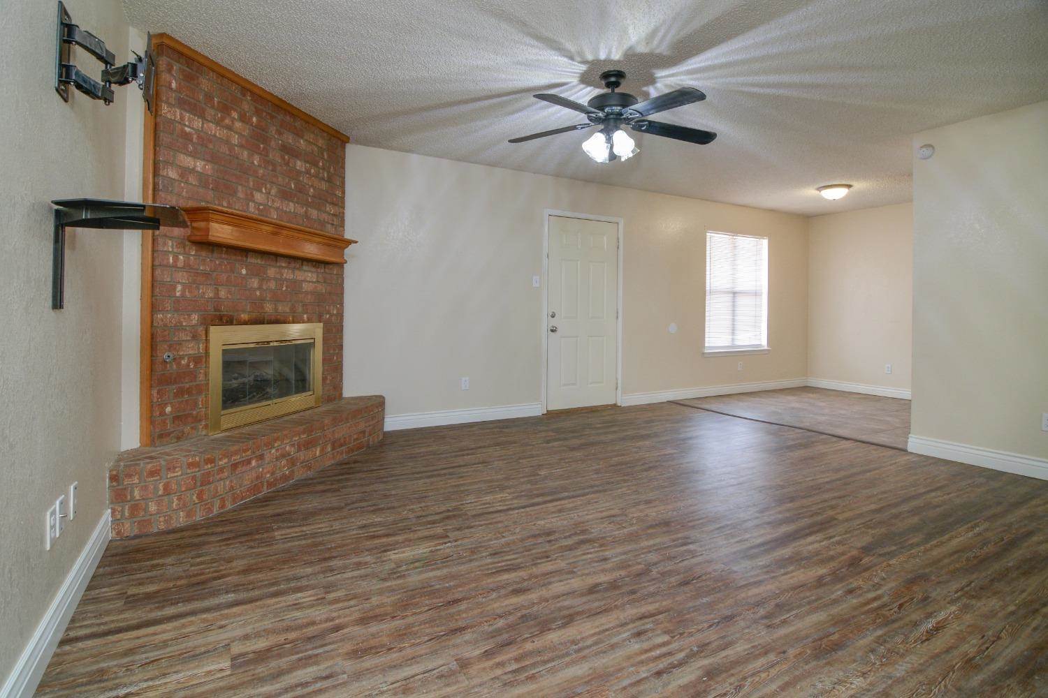 1414 Bryan Avenue, Wolfforth, TX 79382