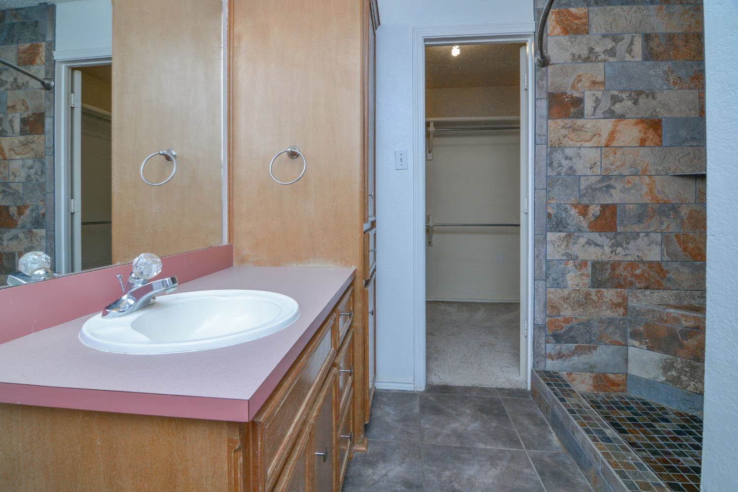 1414 Bryan Avenue, Wolfforth, TX 79382