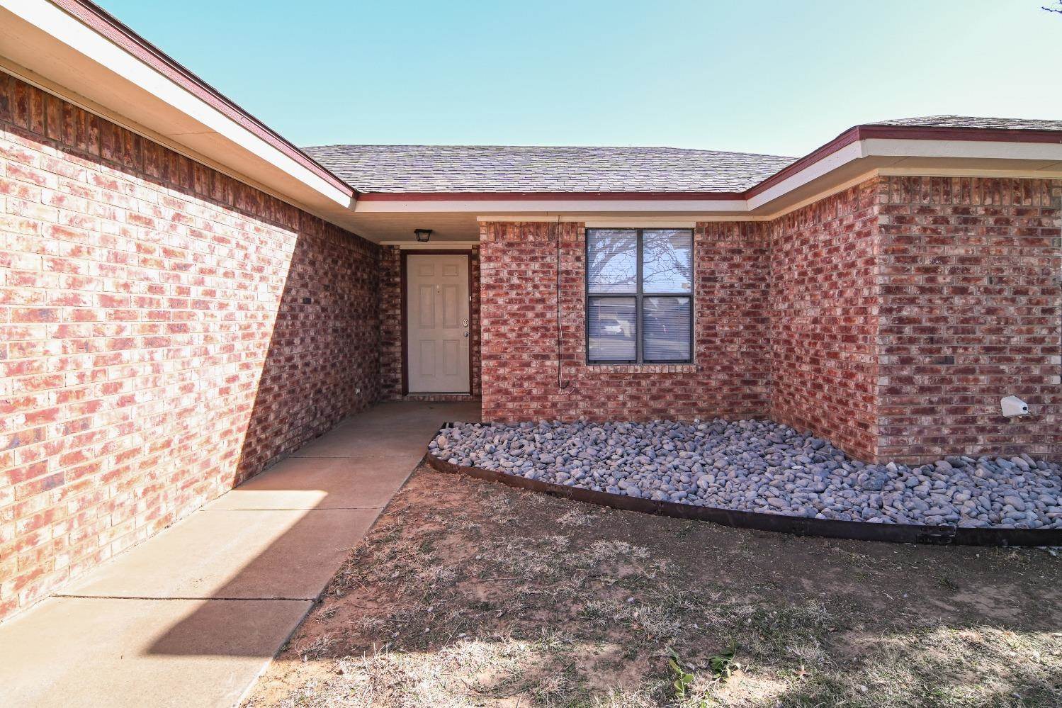 1414 Bryan Avenue, Wolfforth, TX 79382