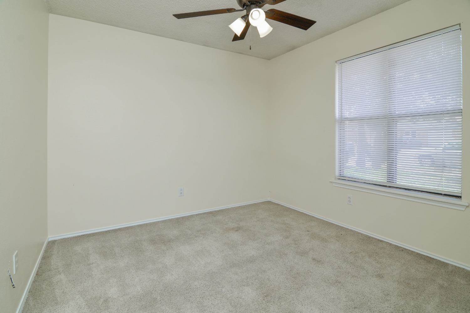 1414 Bryan Avenue, Wolfforth, TX 79382