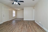 1414 Bryan Avenue, Wolfforth, TX 79382