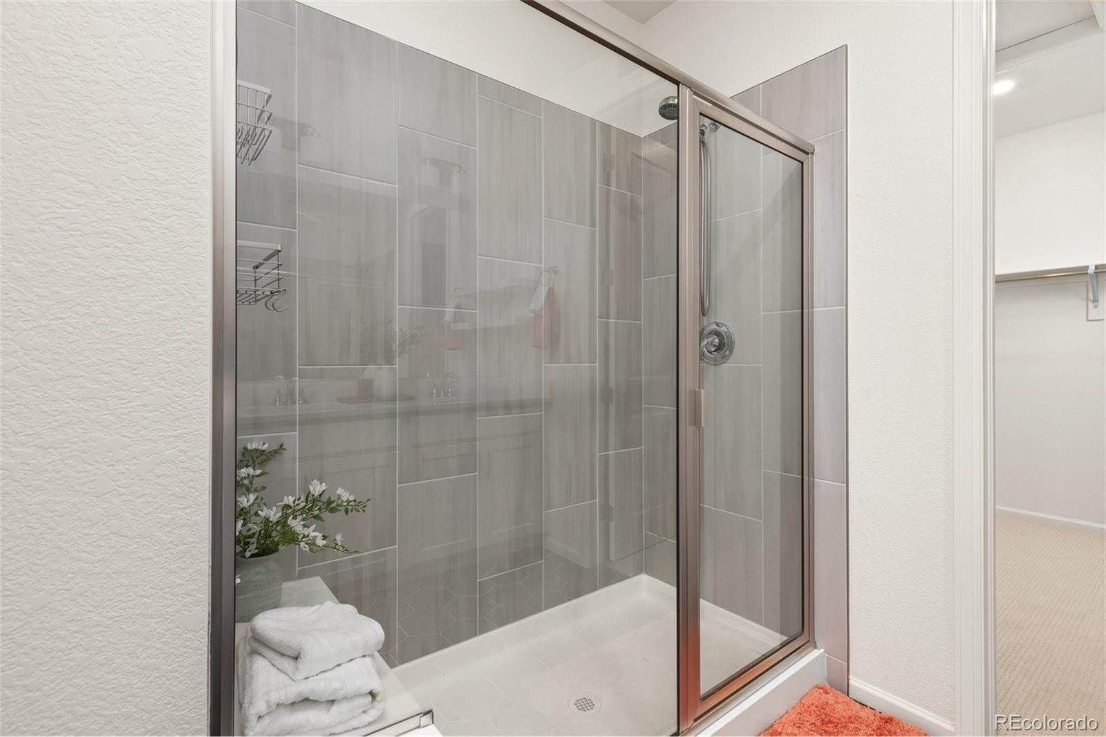 17412 West 93rd Pl, Arvada, CO 80007