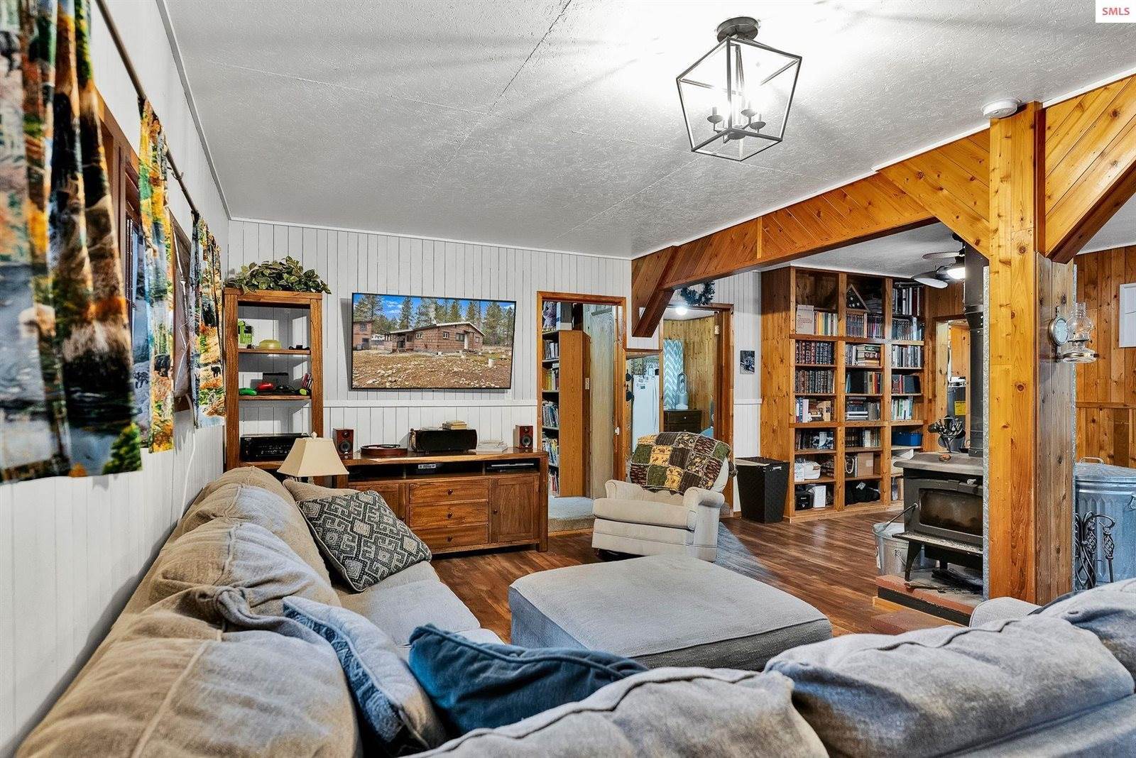 146 Donicker Road, Bonners Ferry, ID 83805