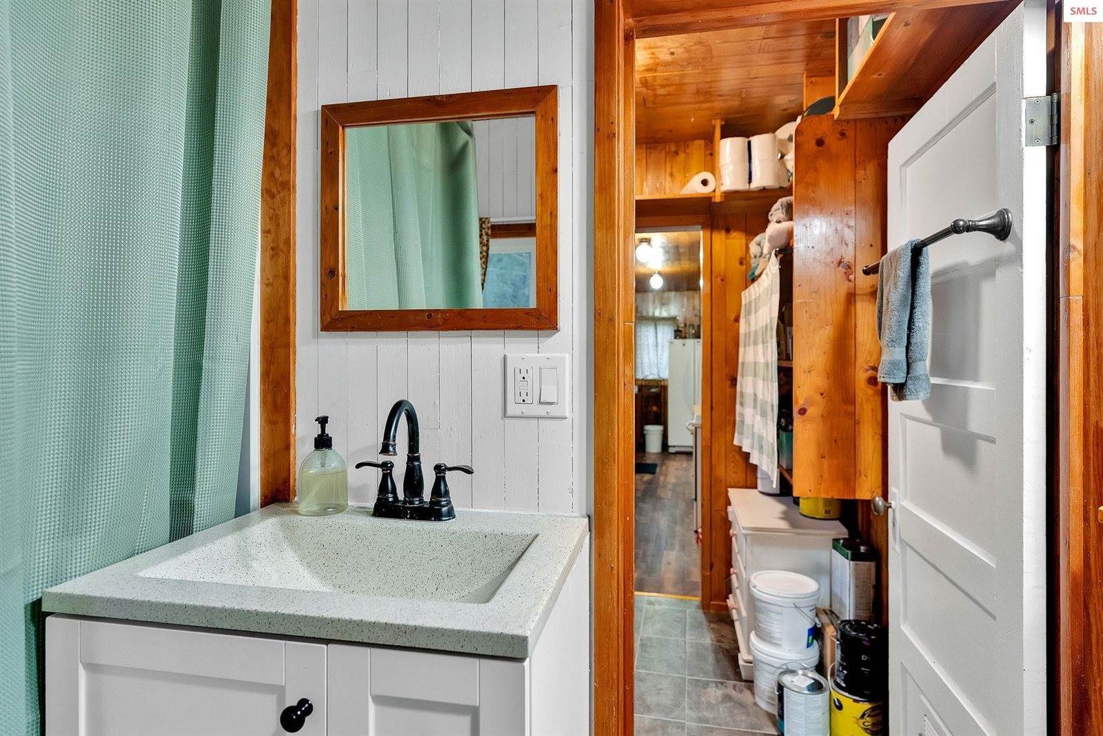 146 Donicker Road, Bonners Ferry, ID 83805