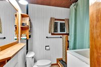 146 Donicker Road, Bonners Ferry, ID 83805