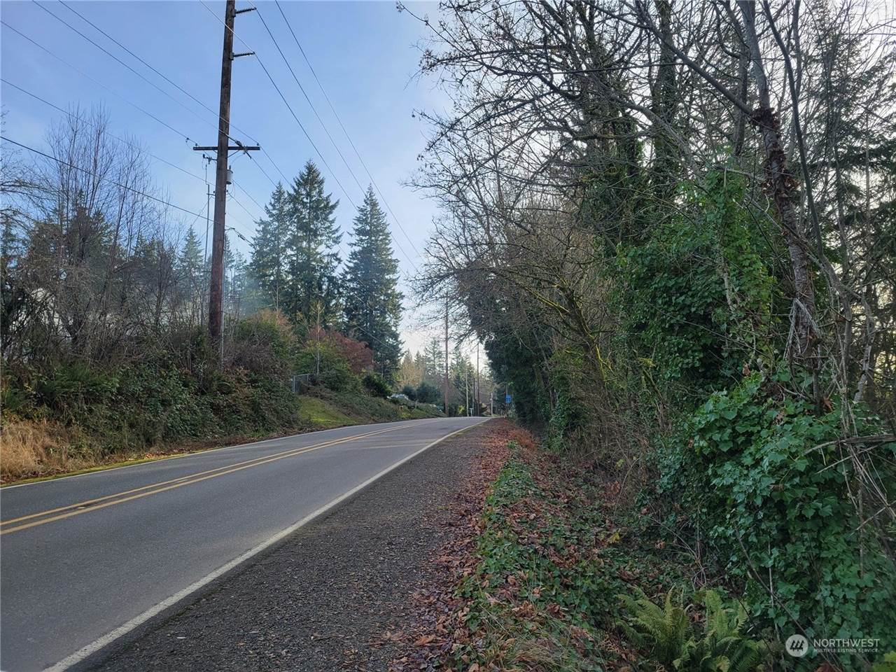 1200 Baby Doll Road East, Port Orchard, WA 98366