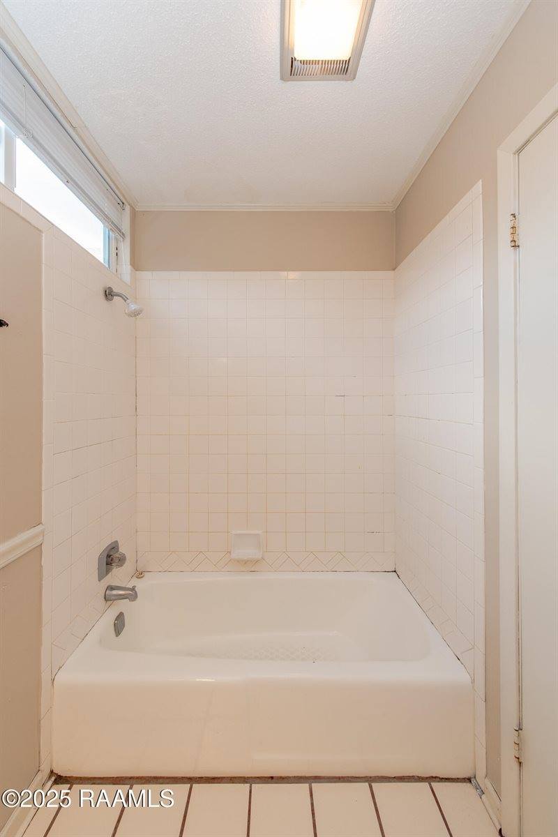 4620 West Congress Street, Apt 51, Lafayette, LA 70506