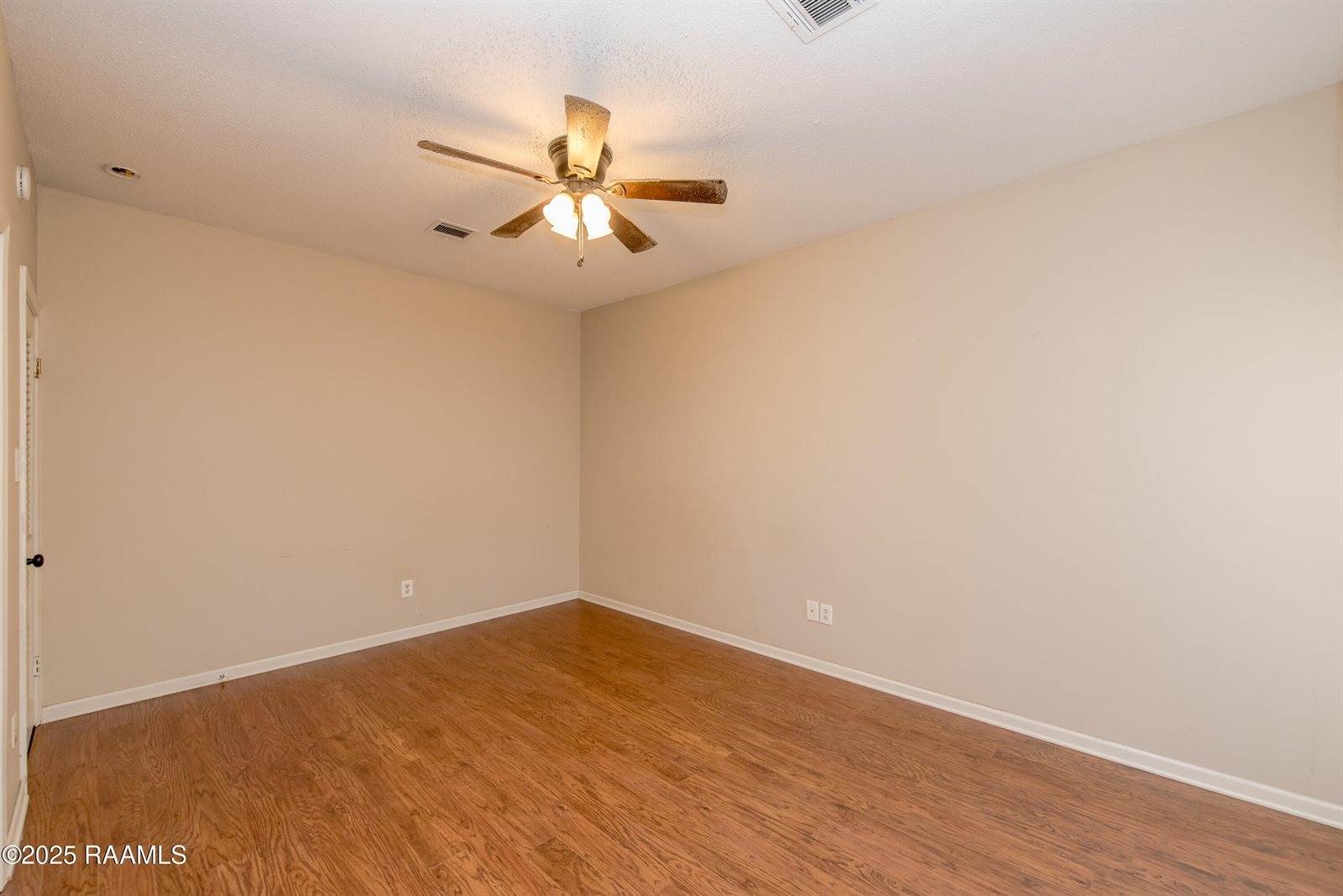 4620 West Congress Street, Apt 51, Lafayette, LA 70506