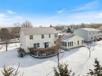 1020 N Schmidt Avenue, Marshfield, WI 54449