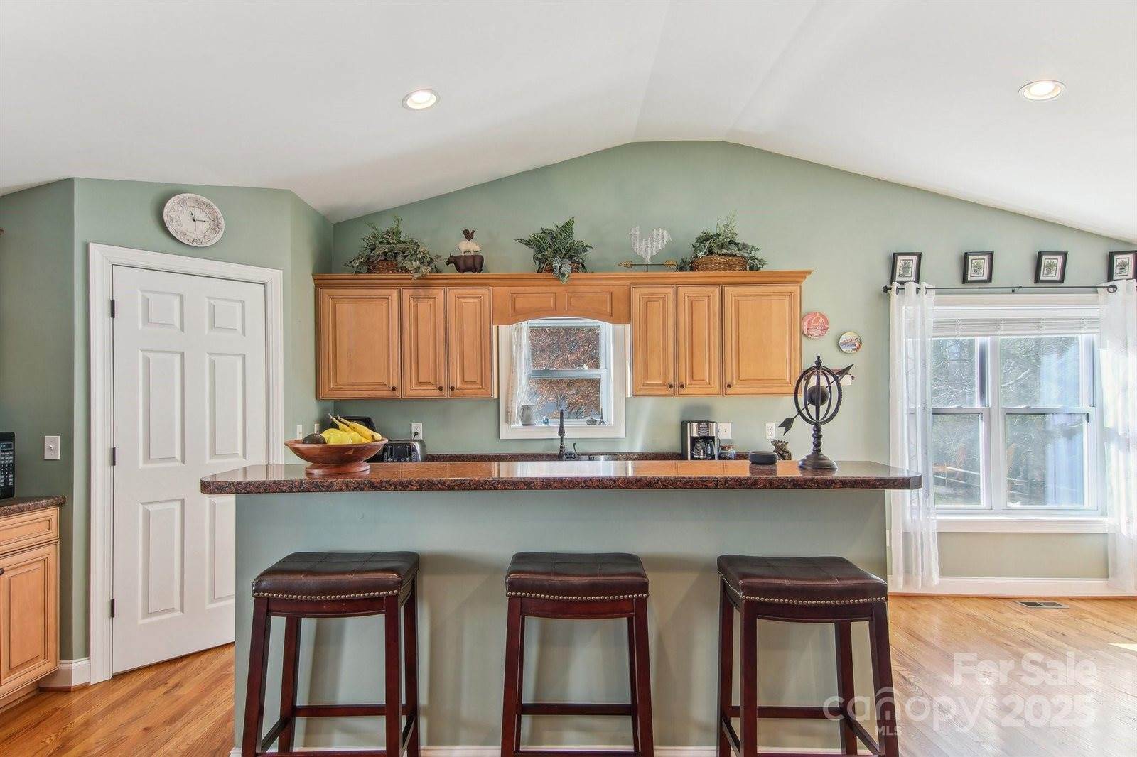 388 Fenway Circle, East Flat Rock, NC 28726