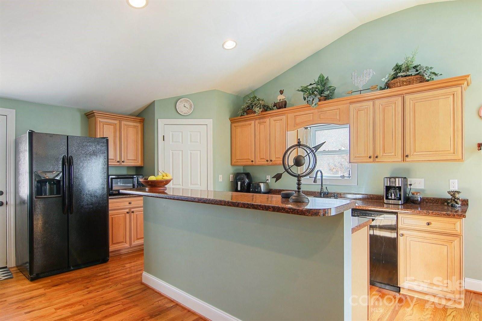 388 Fenway Circle, East Flat Rock, NC 28726