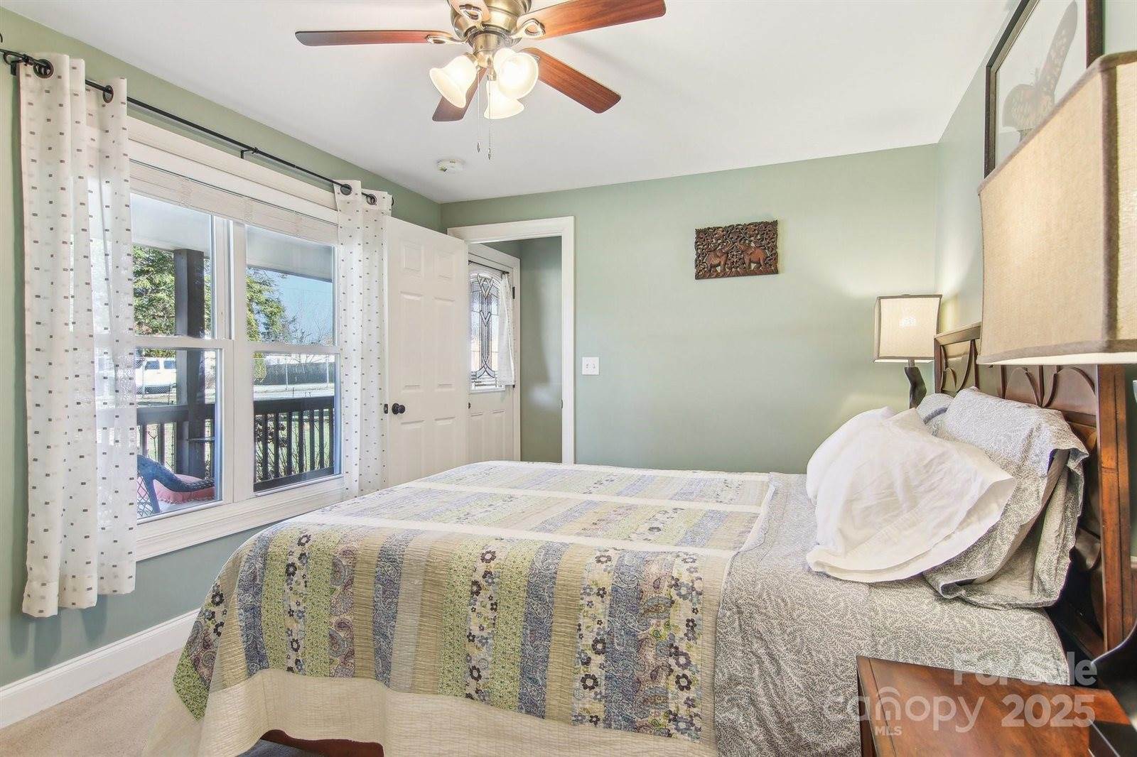 388 Fenway Circle, East Flat Rock, NC 28726