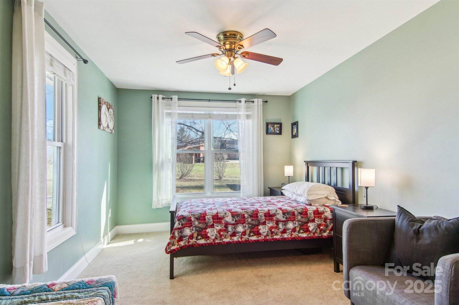 388 Fenway Circle, East Flat Rock, NC 28726