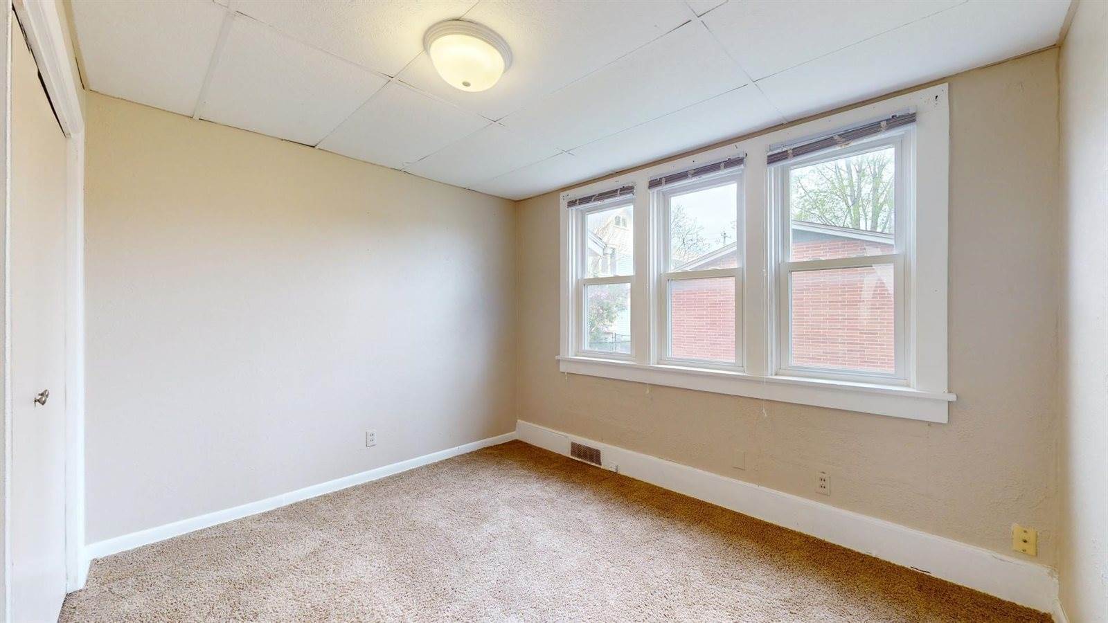 521 -521.5 Crawford Street, Boone, IA 50036