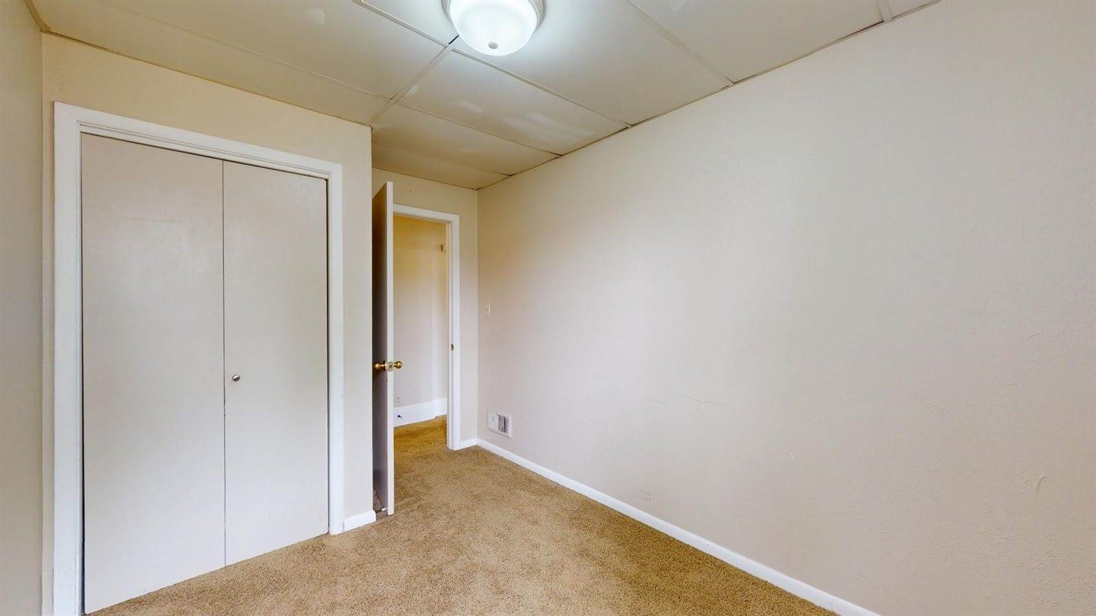 521 -521.5 Crawford Street, Boone, IA 50036