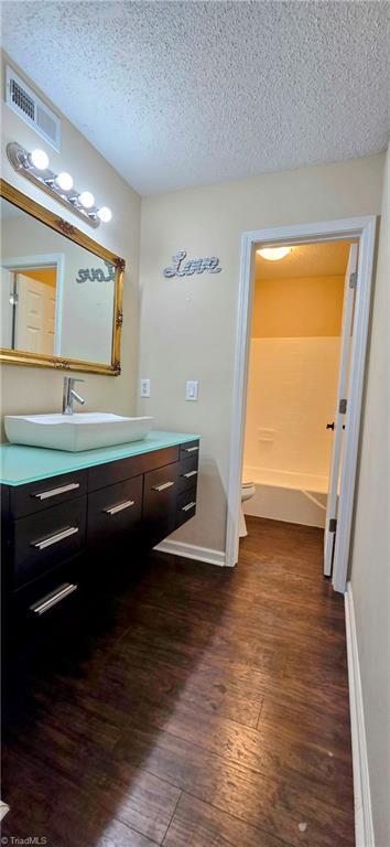 1740 North Hamilton Street, High Point, NC 27262