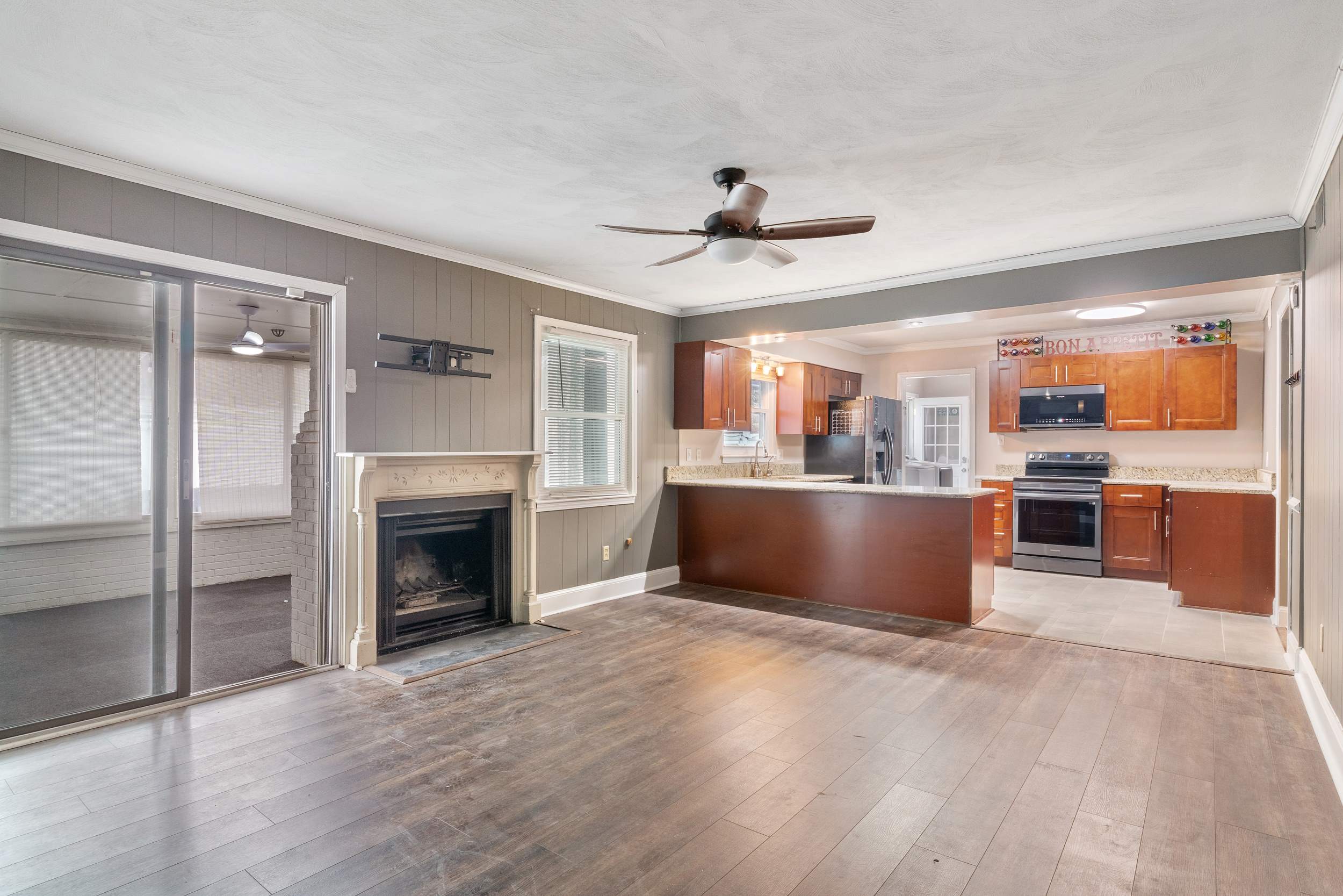 594 Van Buren Court, Virginia Beach, VA 23452