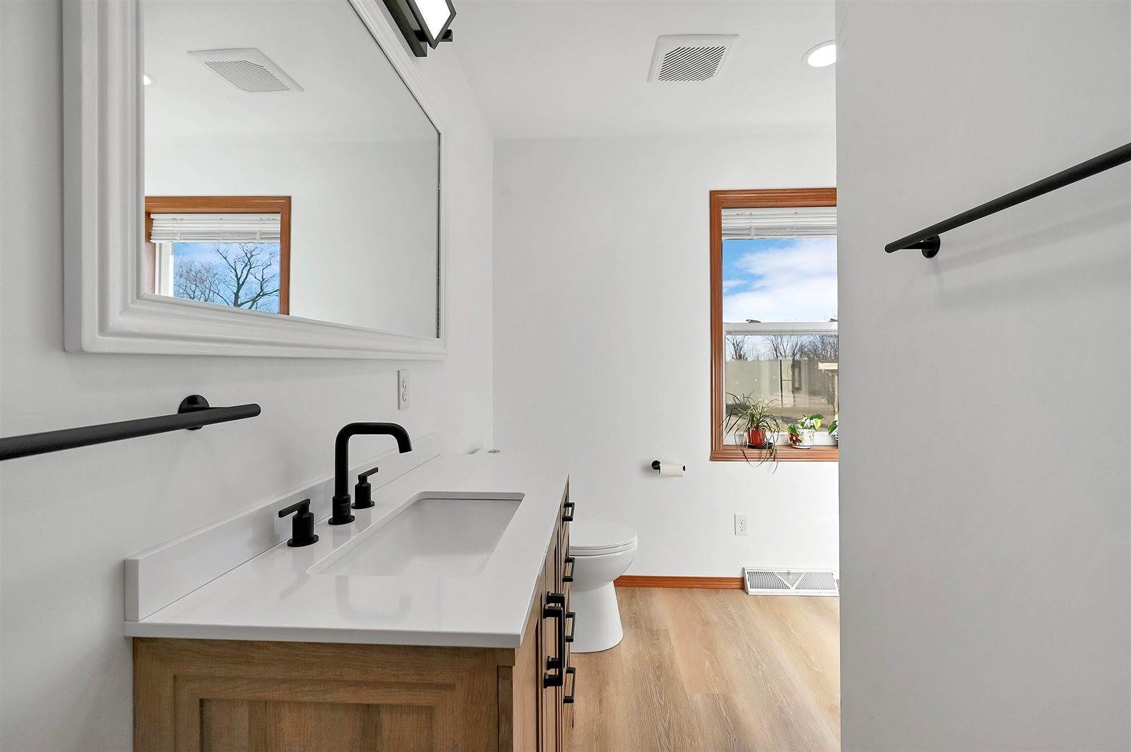 8191 Camber Lane, Pulaski, WI 54162