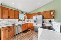 8191 Camber Lane, Pulaski, WI 54162