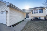 8191 Camber Lane, Pulaski, WI 54162