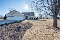8191 Camber Lane, Pulaski, WI 54162