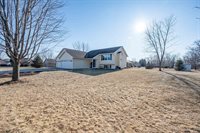 8191 Camber Lane, Pulaski, WI 54162
