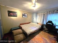 46 Yacht Club Cove, Staten Island, NY 10308