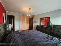 46 Yacht Club Cove, Staten Island, NY 10308