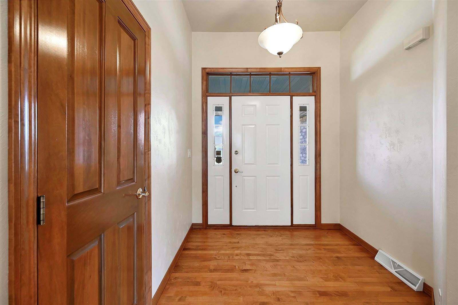 1620 Tiffany Court, De Pere, WI 54115