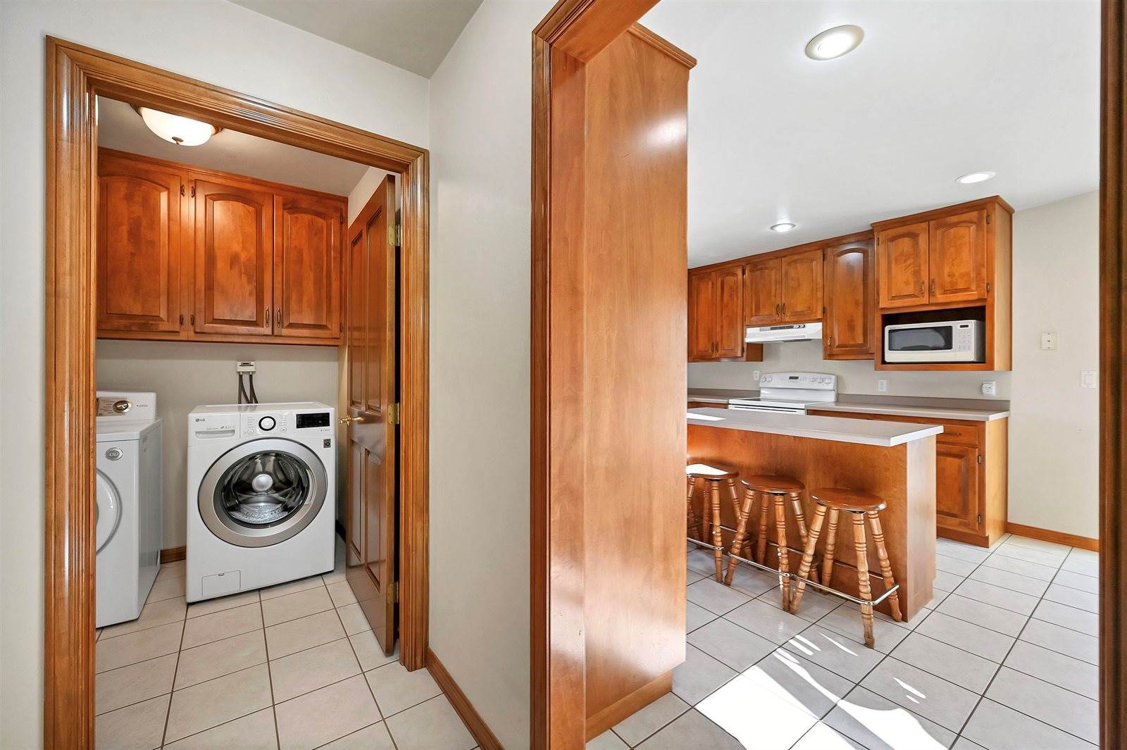 1620 Tiffany Court, De Pere, WI 54115