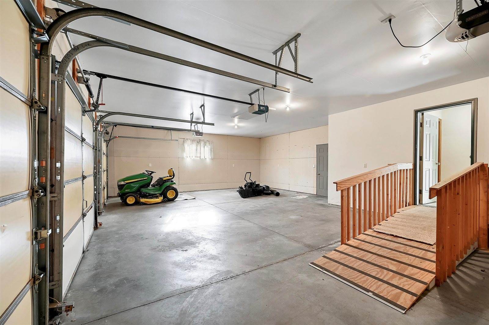 1620 Tiffany Court, De Pere, WI 54115