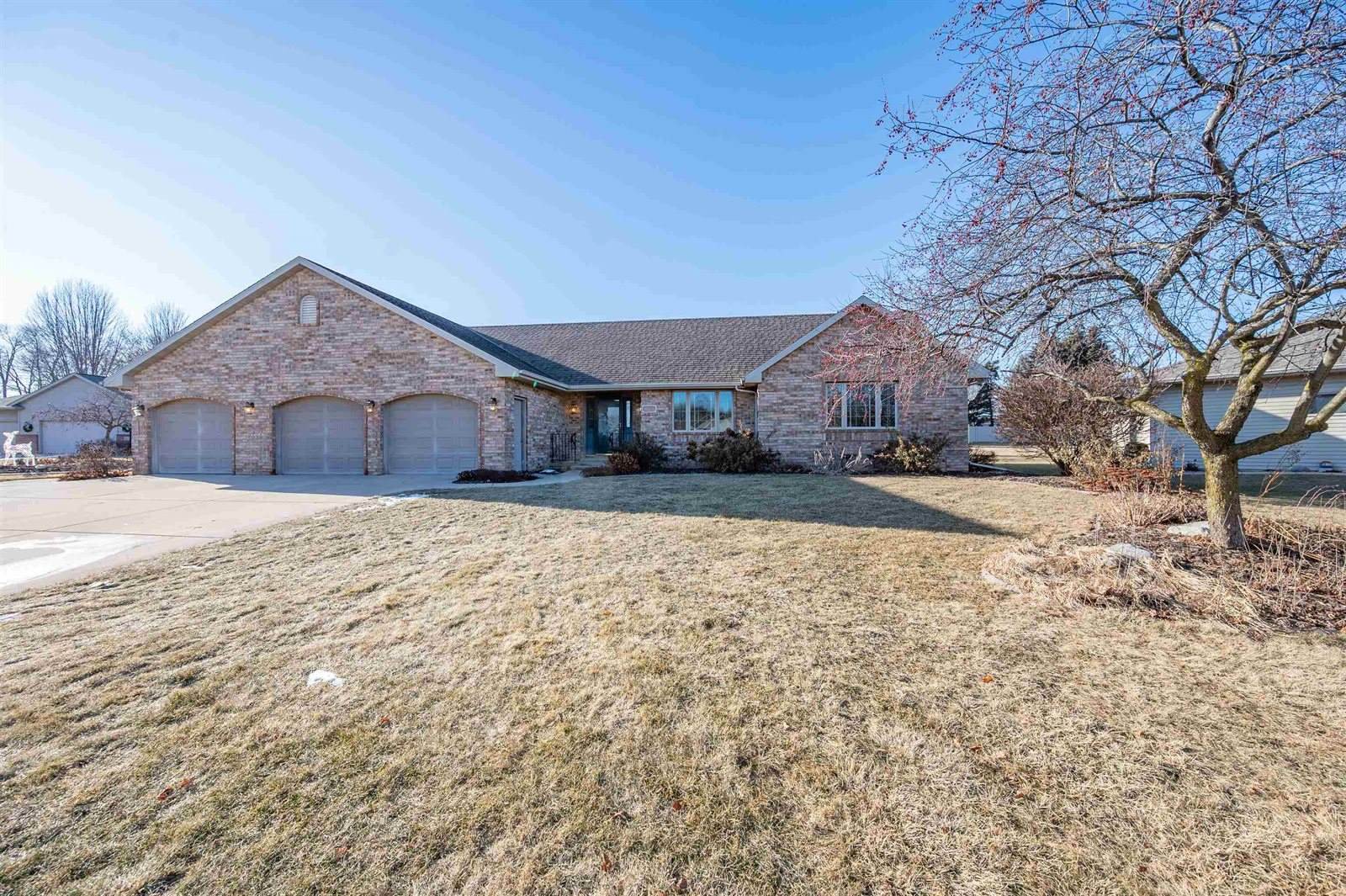 1620 Tiffany Court, De Pere, WI 54115