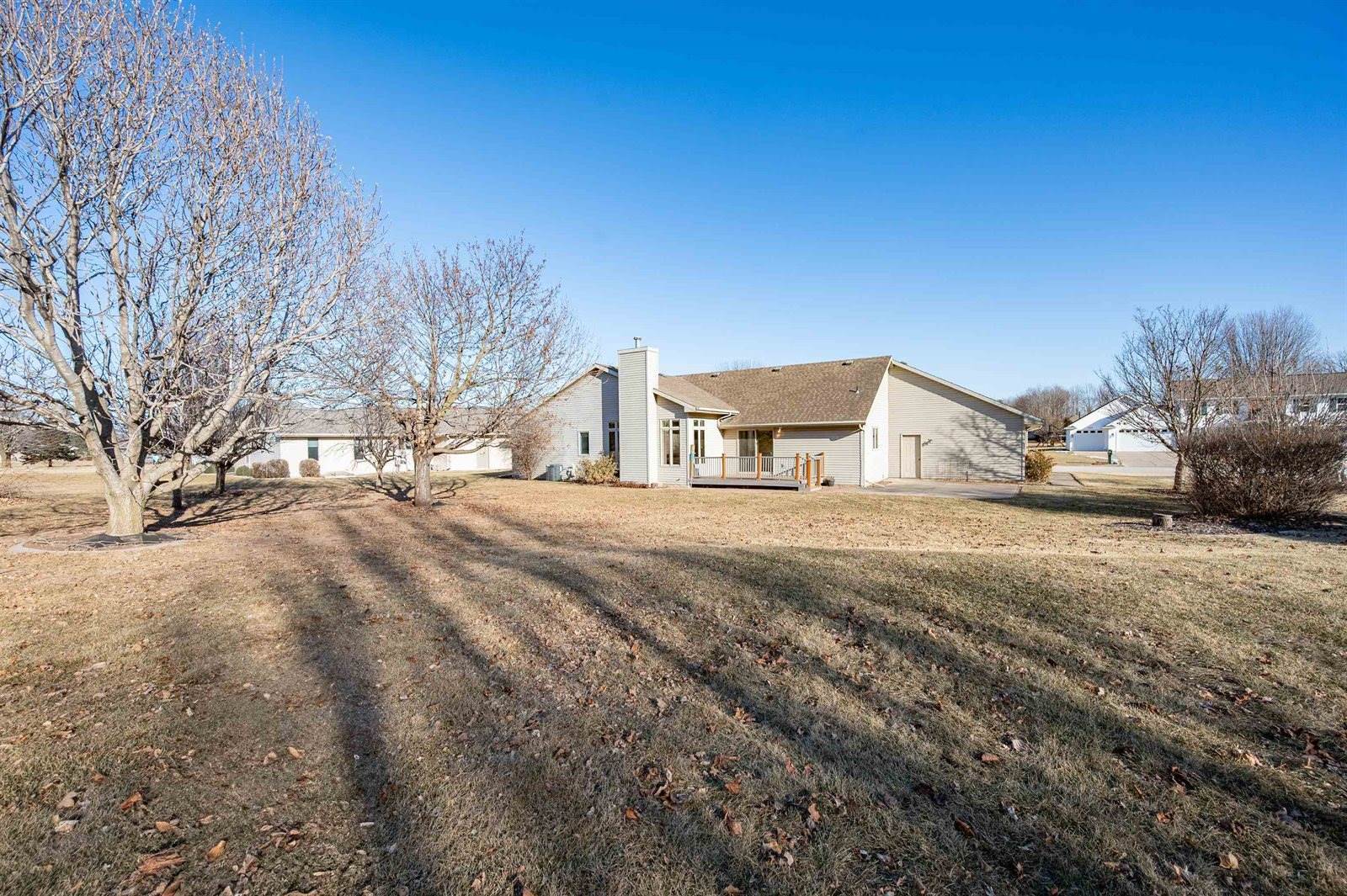 1620 Tiffany Court, De Pere, WI 54115