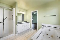 1620 Tiffany Court, De Pere, WI 54115