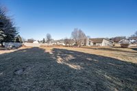 1620 Tiffany Court, De Pere, WI 54115
