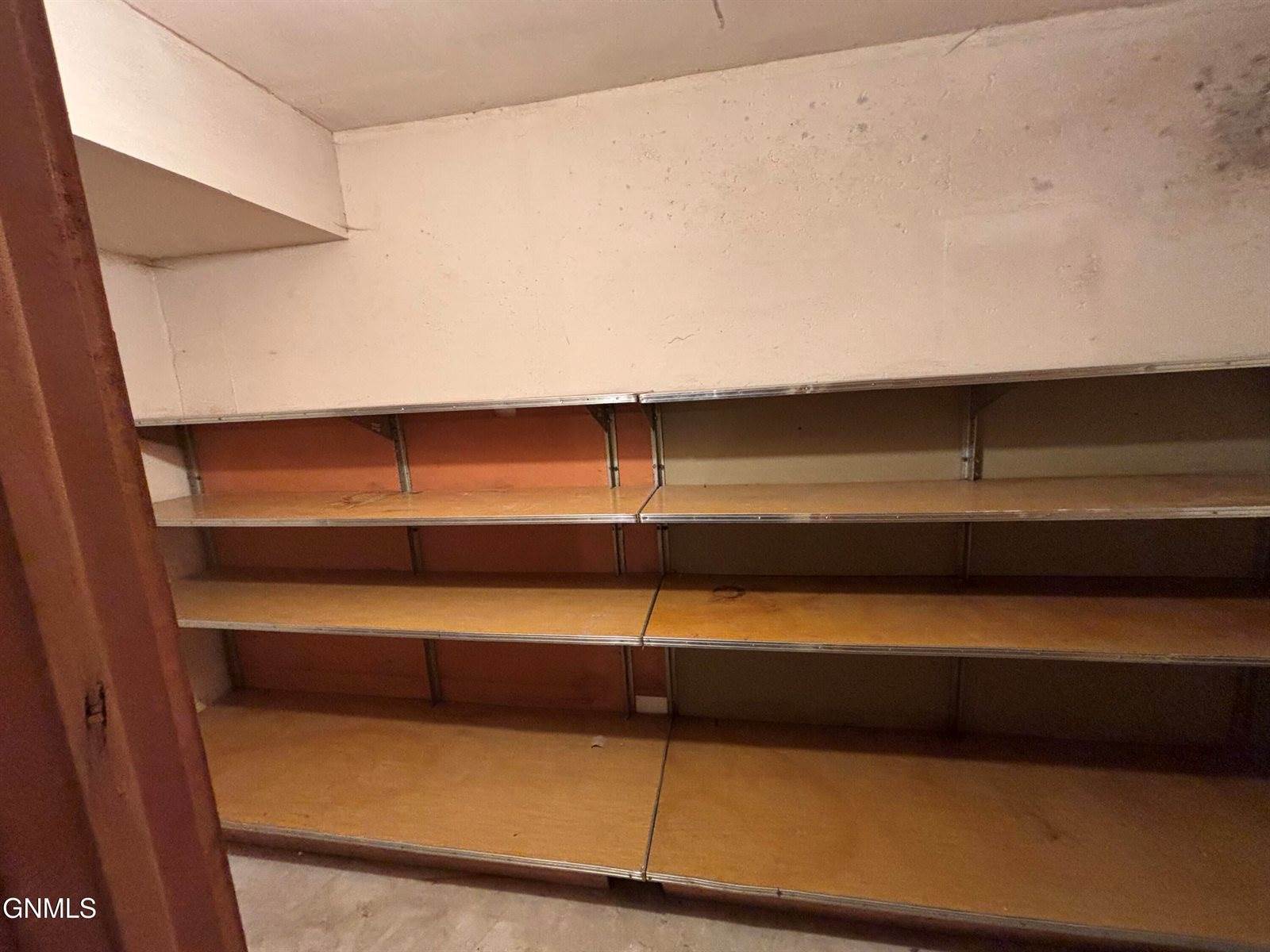 328 20th Street East, Williston, ND 58801